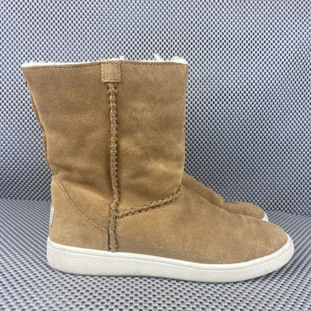 UGG Mika Classic Sneaker Boots Womens Size 6.5 Brown Leather Sheepskin Casual